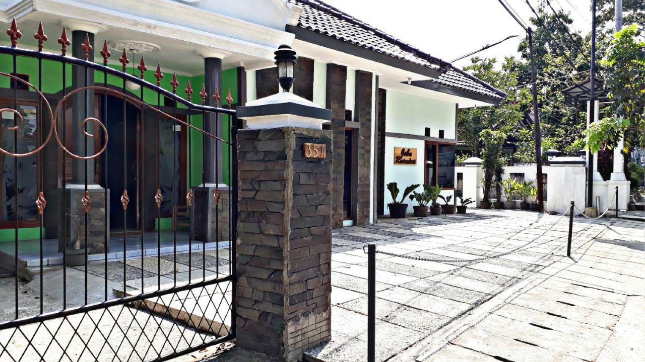 Jabu Rosmina Hotel Citeureup Exterior photo